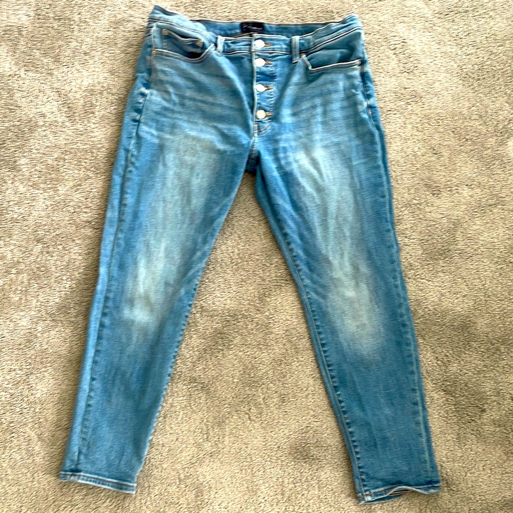 Lucky brand, Ava mid rise skinny jean front buttons LIKE NEW!